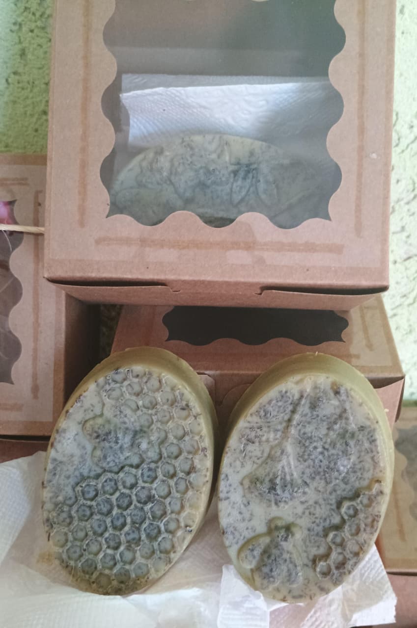 Sabonete óleo de alecrim e erva doce